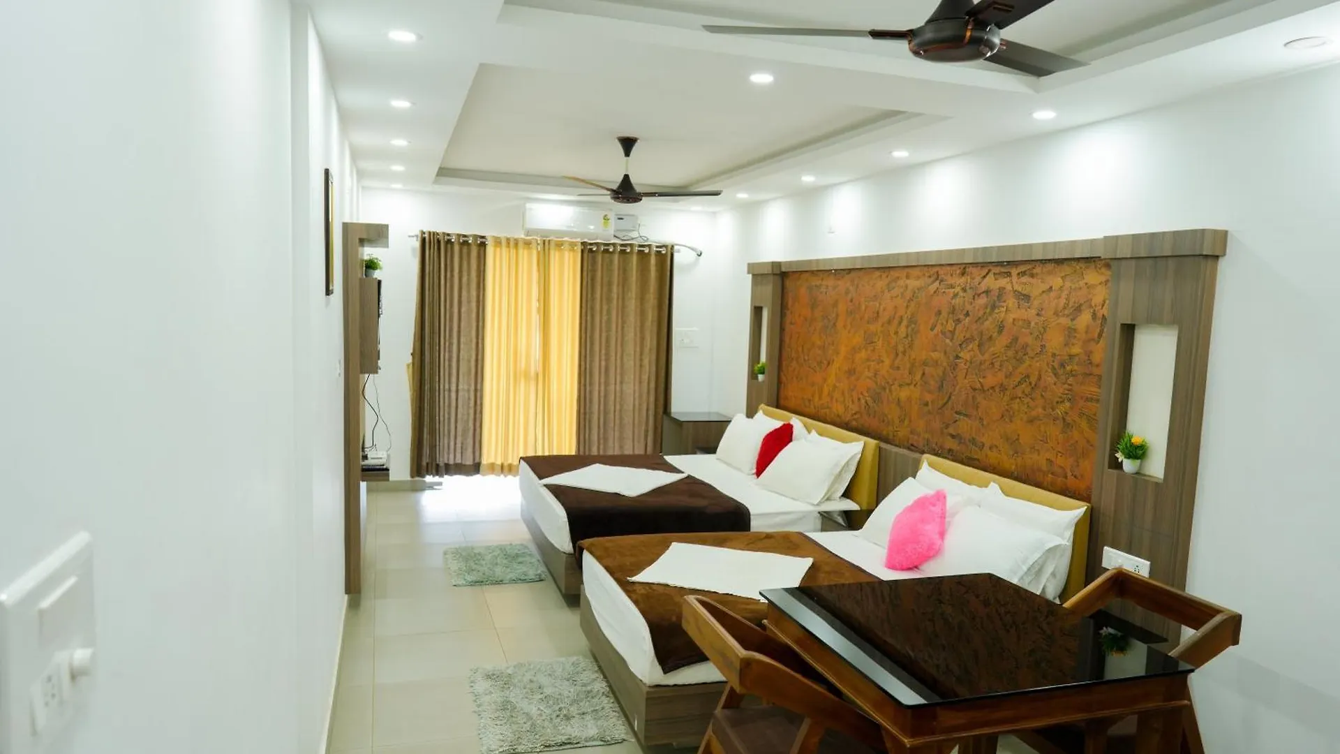 Отель Green Valley Residency Kattappana